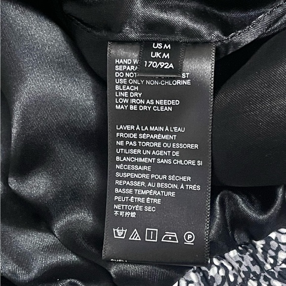 Urban Outfitters Black and White Snakeskin Print Jacket Medium - Picture 9 of 11